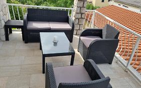 Apartmani Mali