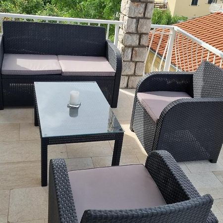Apartmani Mali Selce Esterno foto