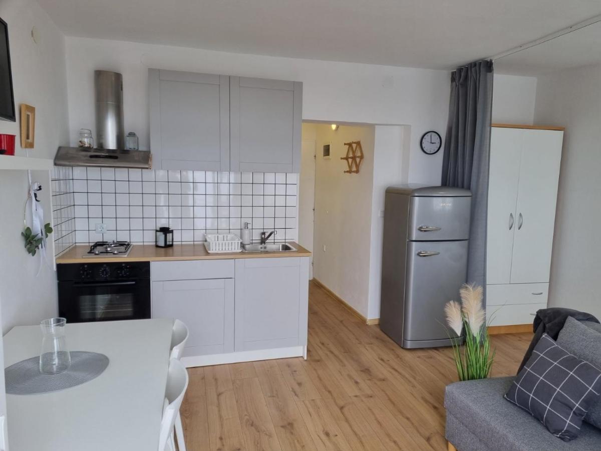 Apartmani Mali Selce Esterno foto