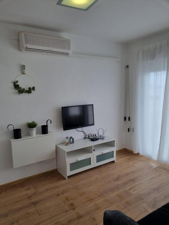 Apartmani Mali Selce Esterno foto